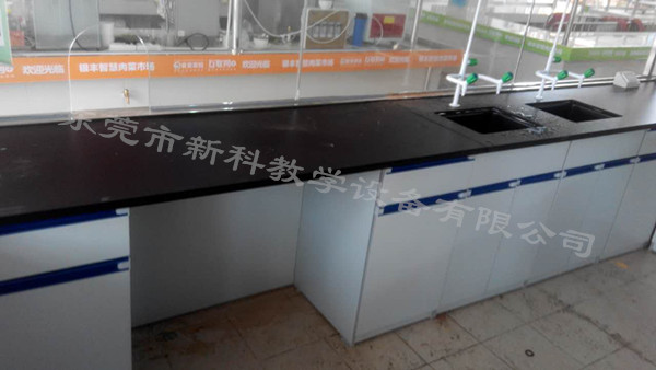 市場農(nóng)產(chǎn)品快速檢測實驗室