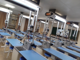 新科化學(xué)實驗室成套設(shè)備：開啟高效教學(xué)科研之門