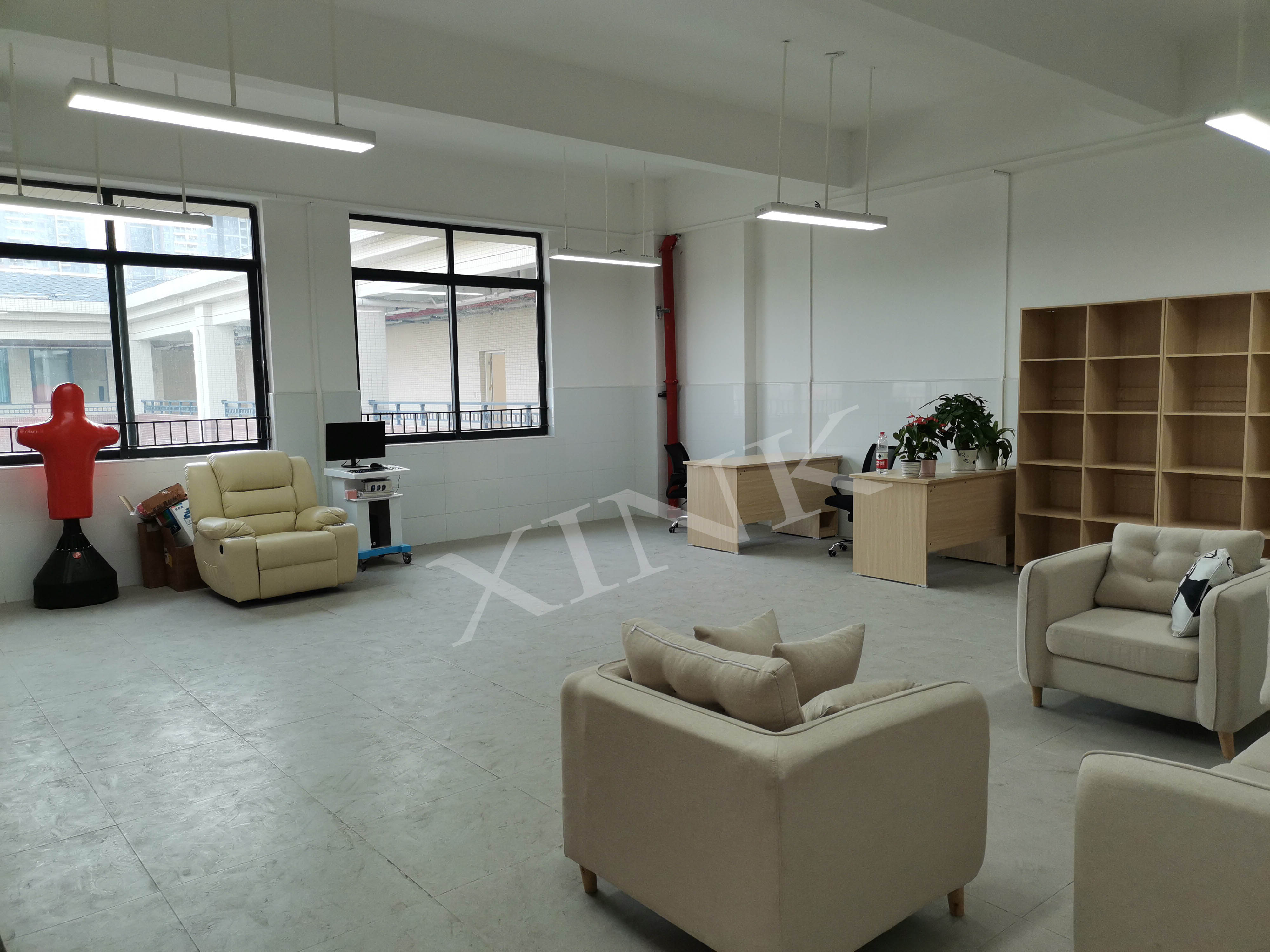 <a href='http://www.eqeq.cc' target='1' style='font-size:14px; font-weight:bold; color:#0080ff;'>心理咨詢室</a>