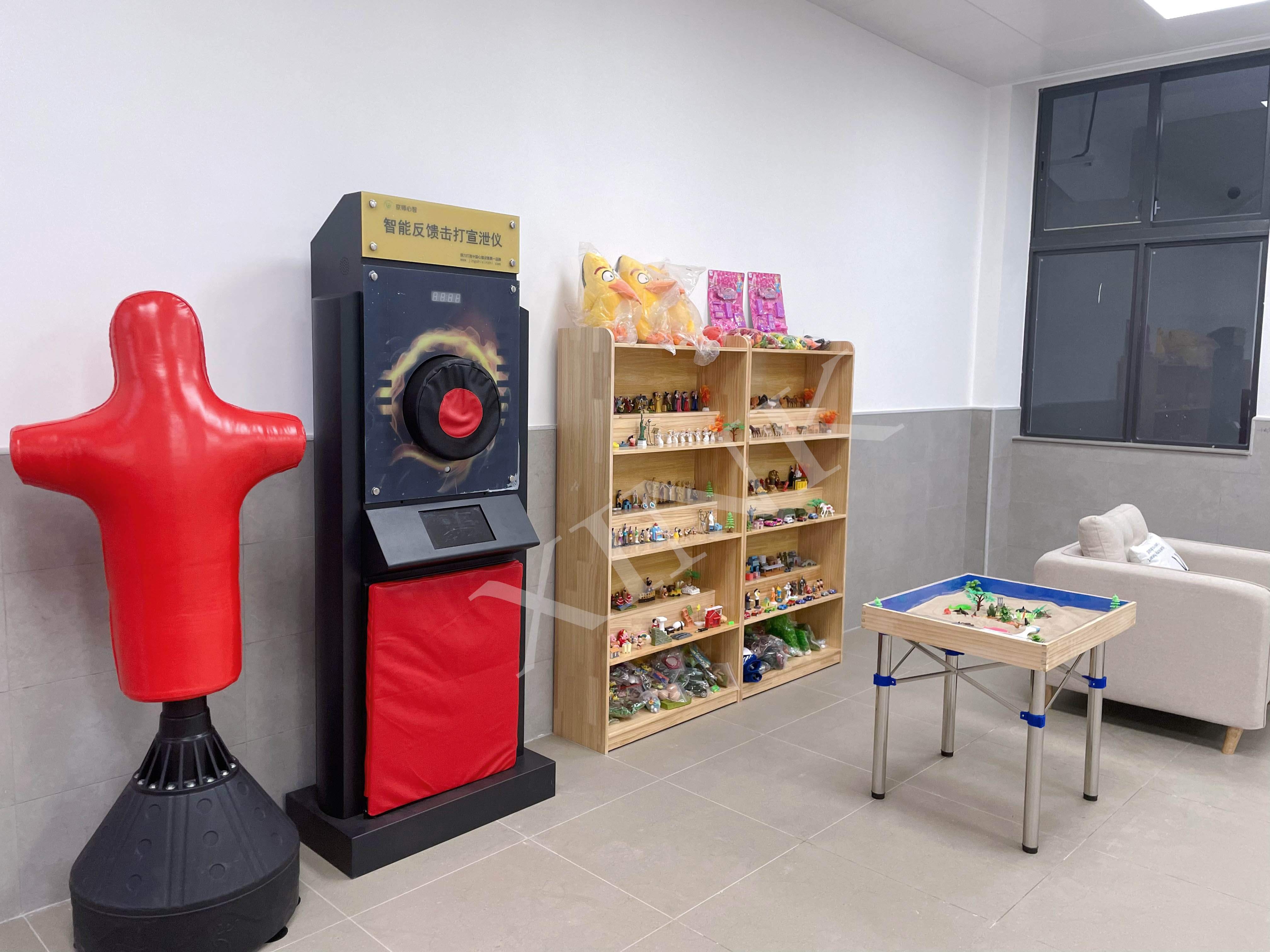 <a href='http://www.eqeq.cc' target='1' style='font-size:14px; font-weight:bold; color:#0080ff;'>心理咨詢室</a>