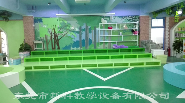 <a href='http://www.eqeq.cc/chanpin/110-1.html' target='1' style='font-size:18px; font-weight:bold; color:#000000;'>圖書閱覽室</a>6