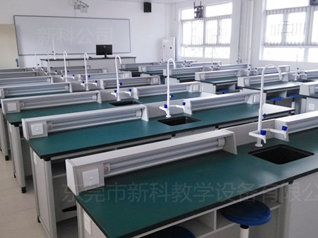 生物實(shí)驗(yàn)室(鋁木結(jié)構(gòu))